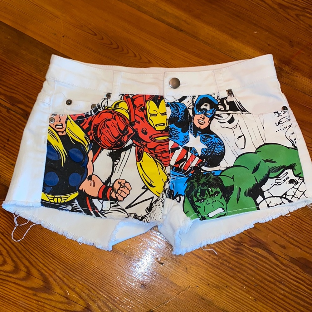 Women’s shorts MARVEL comic